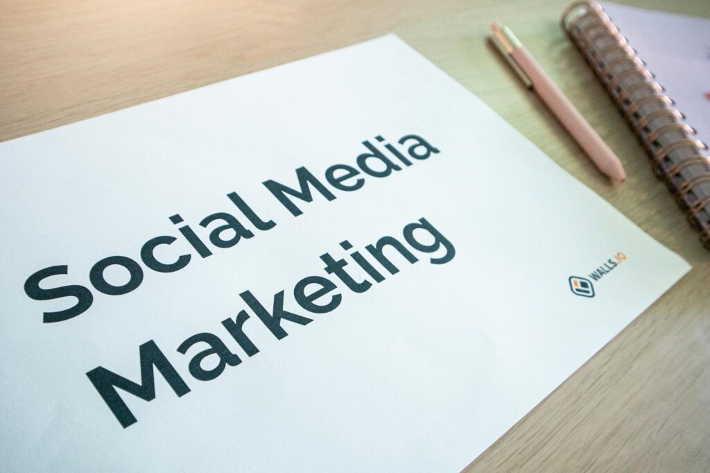 Comparison of video editing tools Runway and Pictory for social media ads in 2026.