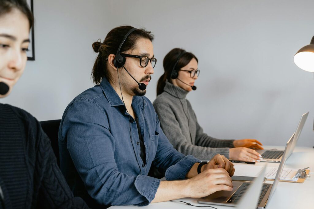 Tidio AI interface showcasing automated chat support for customer service in 2026.